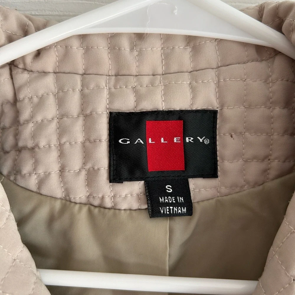 Jacket - Picture 2 of 6